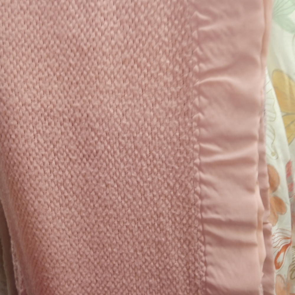 Wool Satin Trim Twin Size Soft Pink Throw Blanket